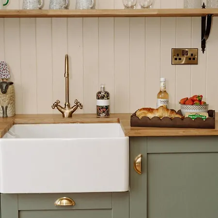 Fisherman's At Angliham Estate Сasa de vacaciones