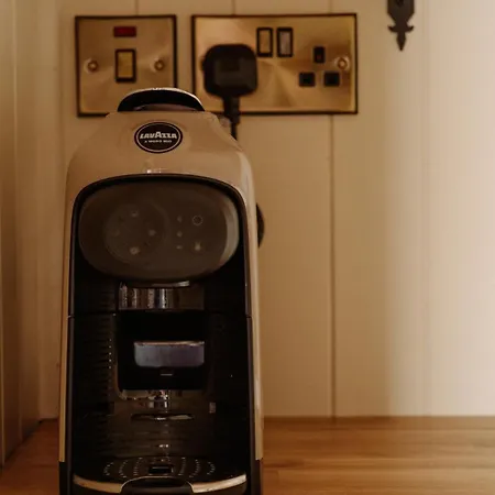 Fisherman's At Angliham Estate