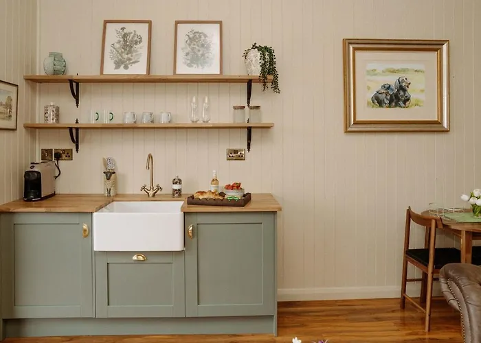 Fisherman's At Angliham Estate Hébergement de vacances *