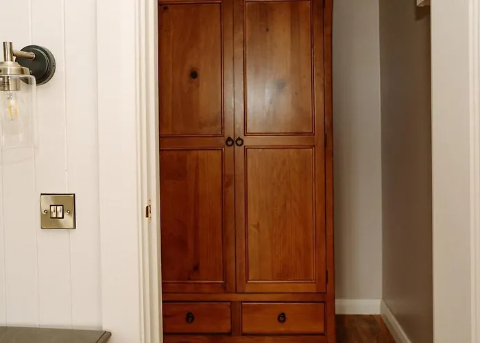 Fisherman's At Angliham Estate * Kilroghter