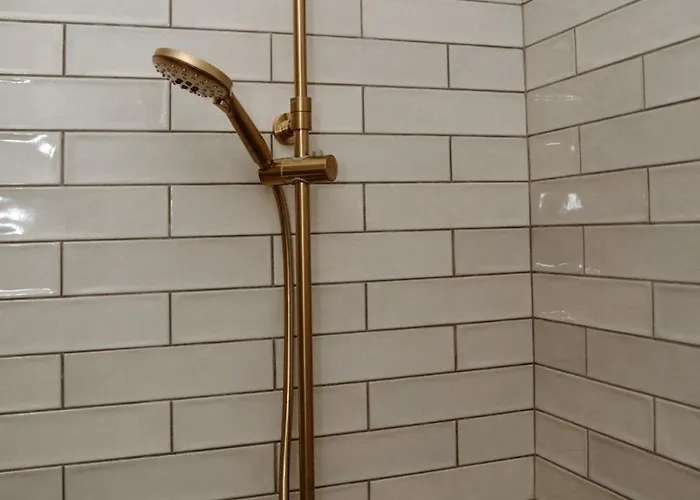 Hébergement de vacances Fisherman's At Angliham Estate Kilroghter